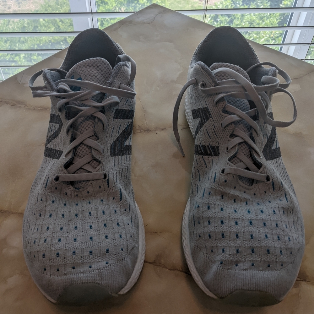 Men's New Balance sneakers